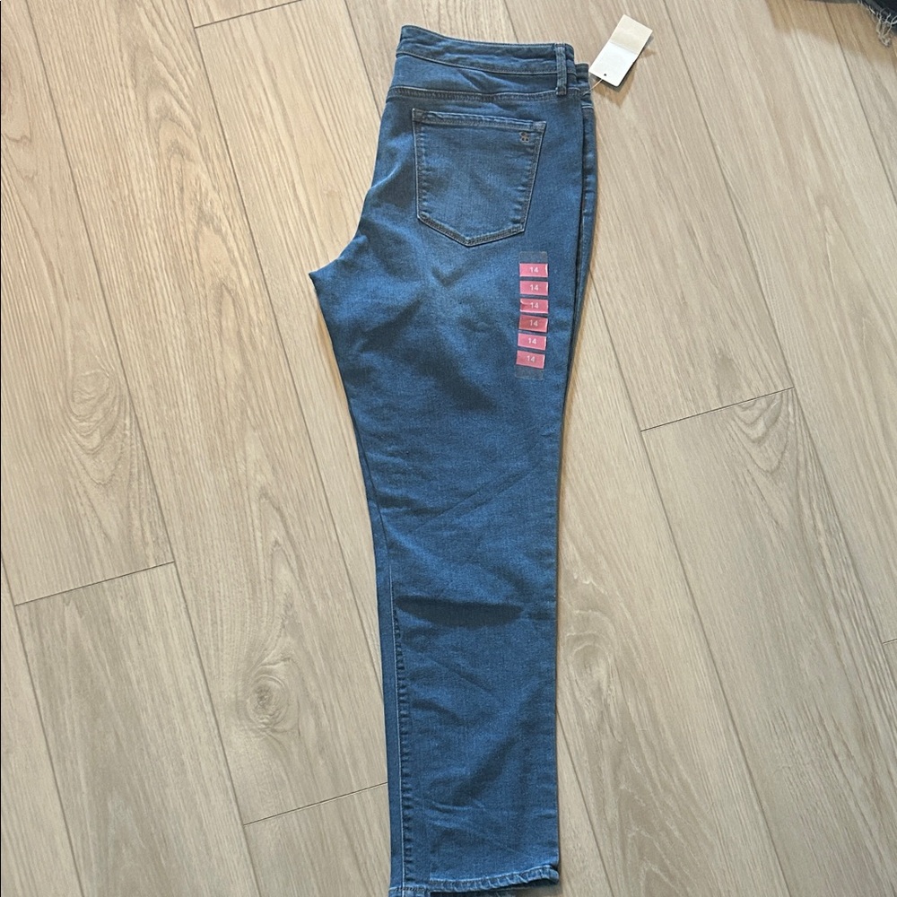 Universal Thread Women's Deep Blue Skinny Jeans
